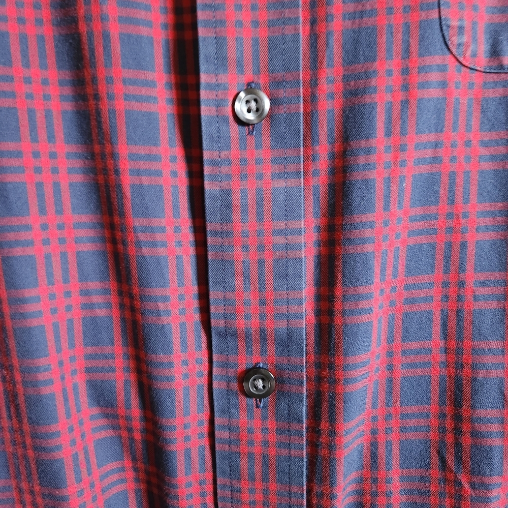 Duluth Trading button down - Picture 6 of 11